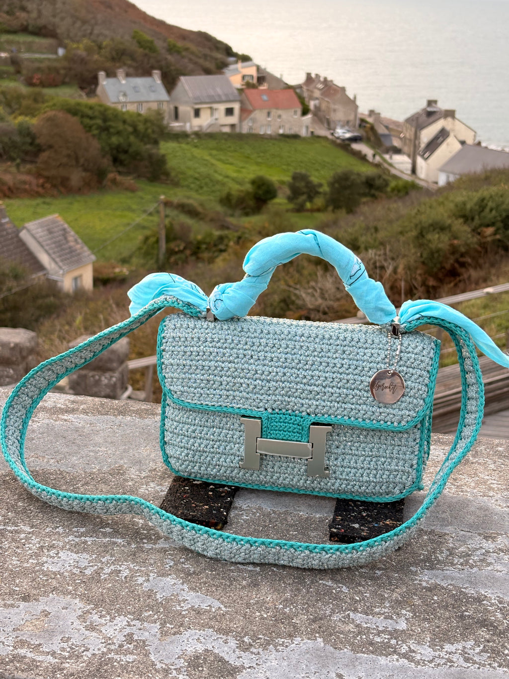 OLGA — Sac au crochet fait main bleu grisé